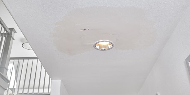How Professionals Repair Ceiling Water Damage